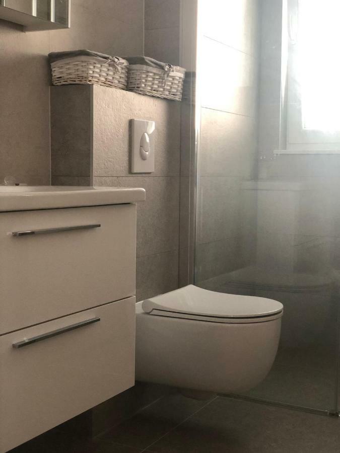 Apartment Flora Макарська Екстер'єр фото
